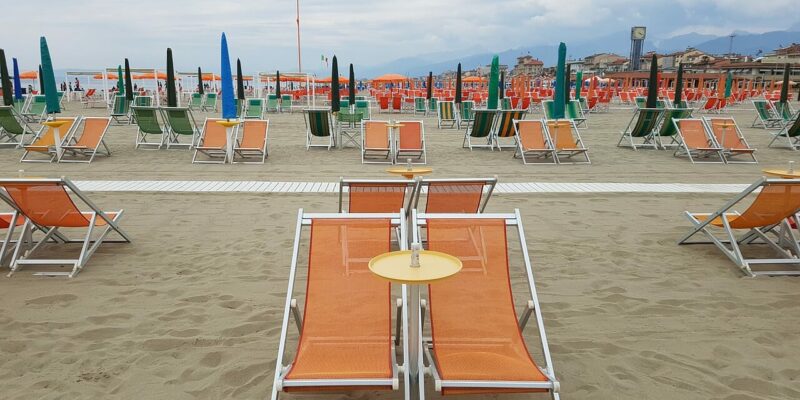 Ist der Strand von Viareggio kostenlos zugänglich?