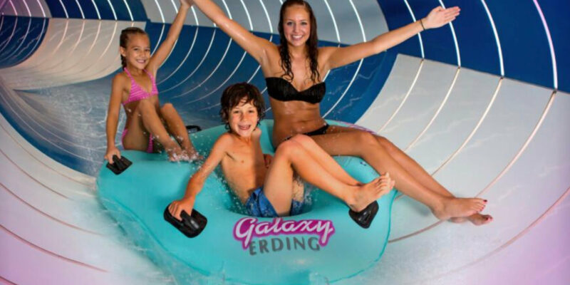 Action mit 27 Rutschen